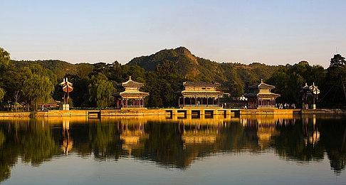 EA开发的FPS游戏《荣誉勋章：空降神兵》Steam下架 原因未知